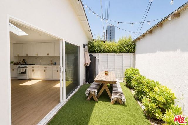 5635 Boden Street, Los Angeles, CA 90016