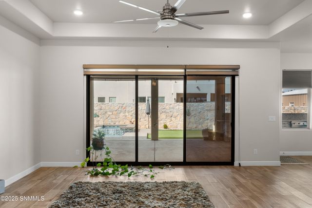 380 Leghorn Loop, Las Cruces, NM 88007