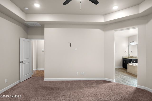 380 Leghorn Loop, Las Cruces, NM 88007