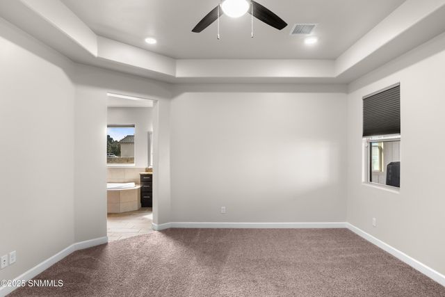 380 Leghorn Loop, Las Cruces, NM 88007