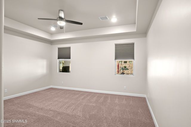 380 Leghorn Loop, Las Cruces, NM 88007