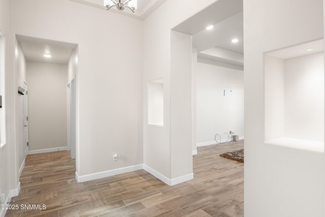 380 Leghorn Loop, Las Cruces, NM 88007