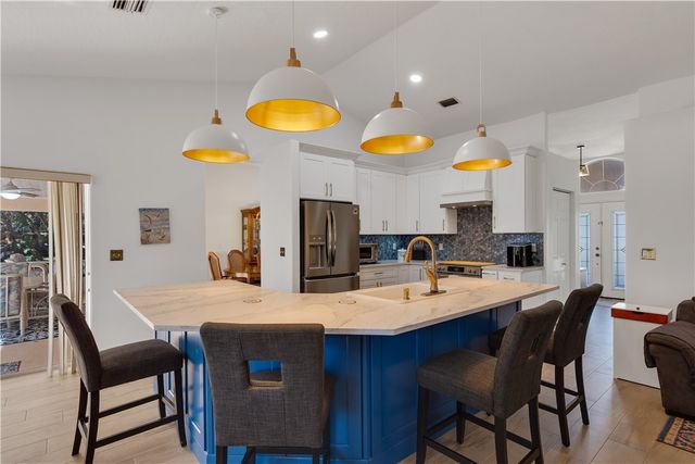 772 Crystal Mist Avenue, Sebastian, FL 32958