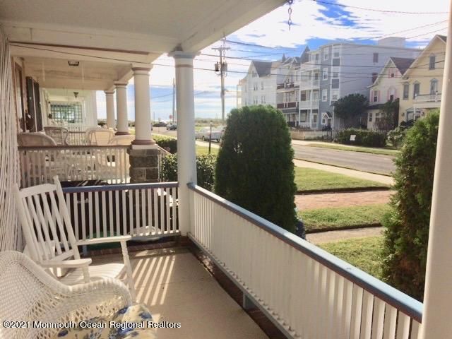 11 Bath Avenue, Ocean Grove, NJ 07756