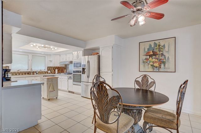 1906 Jasmine Circle, Las Vegas, NV 89123