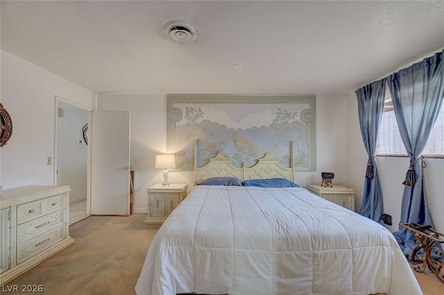 1906 Jasmine Circle, Las Vegas, NV 89123