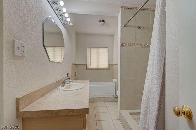 1906 Jasmine Circle, Las Vegas, NV 89123