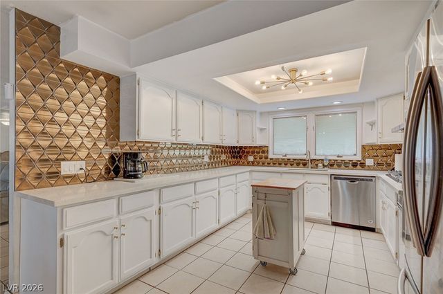 1906 Jasmine Circle, Las Vegas, NV 89123