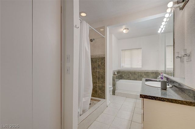 1906 Jasmine Circle, Las Vegas, NV 89123