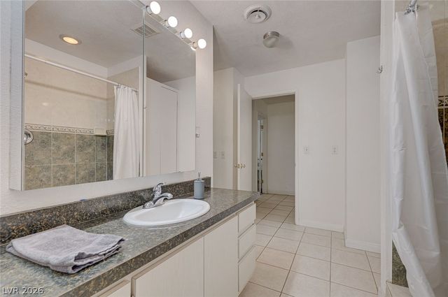 1906 Jasmine Circle, Las Vegas, NV 89123