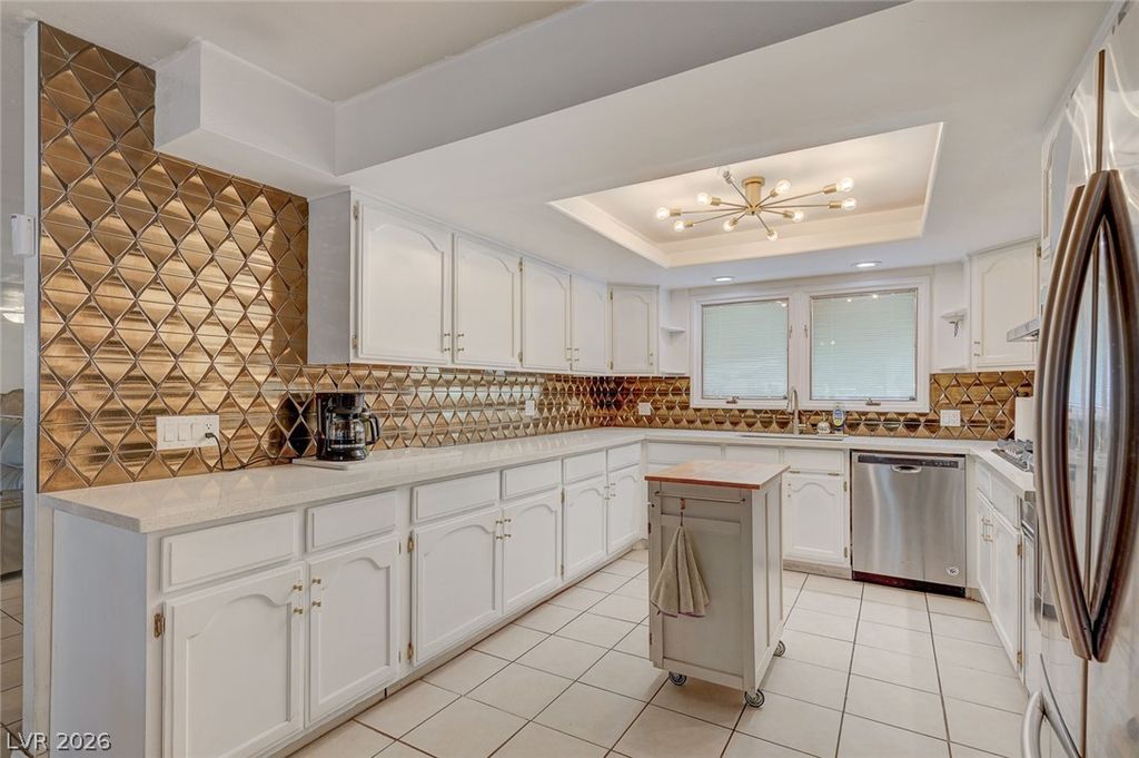 1906 Jasmine Circle, Las Vegas, NV 89123 — photo 3