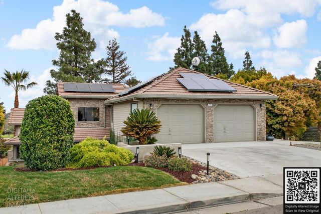 7071 W Saint Andrews Ln, Tracy, CA 95377