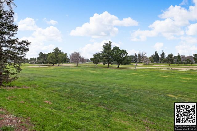 7071 W Saint Andrews Ln, Tracy, CA 95377