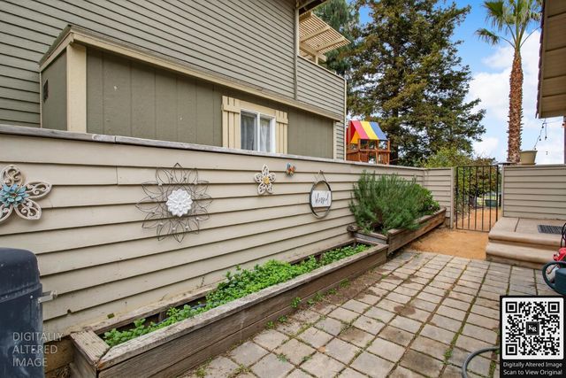 7071 W Saint Andrews Ln, Tracy, CA 95377