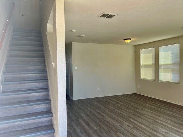 820 Wrigley Drive, Burleson, TX 76028