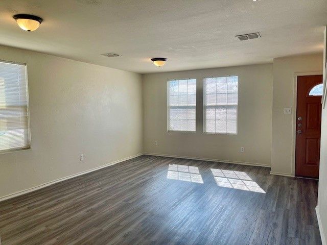 820 Wrigley Drive, Burleson, TX 76028