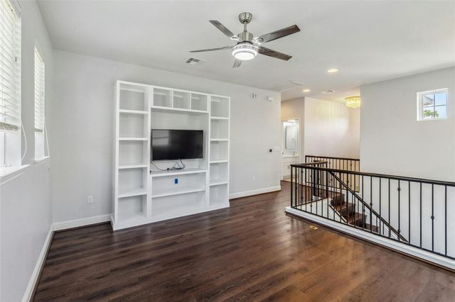 11813 Quintana CV, Austin, TX 78739