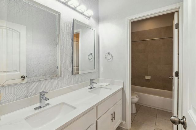 11813 Quintana CV, Austin, TX 78739