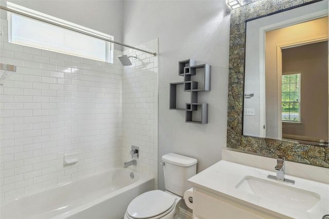 11813 Quintana CV, Austin, TX 78739
