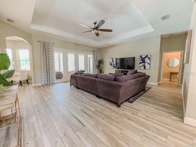 5852 CACHETTE DE RIVIERA COURT, New Port Richey, FL 34655
