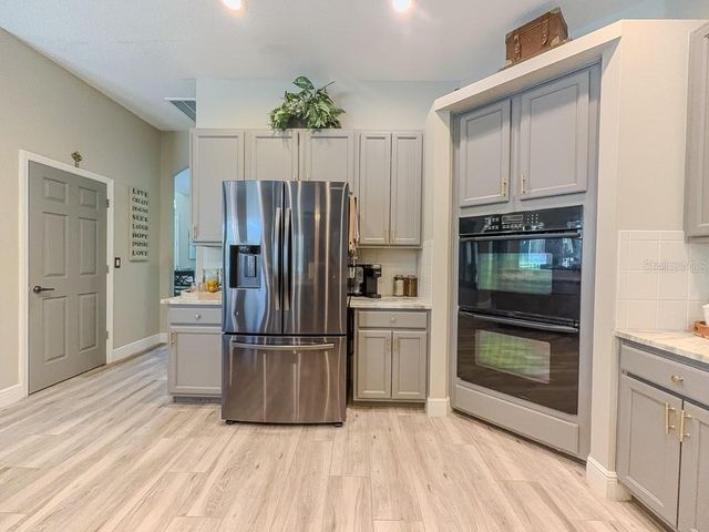 5852 CACHETTE DE RIVIERA COURT, New Port Richey, FL 34655
