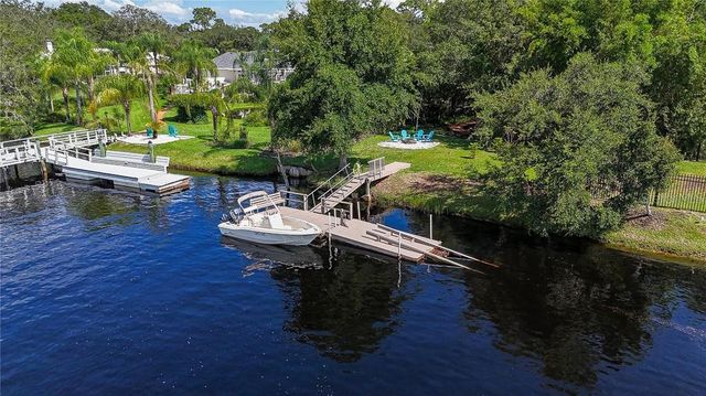 5852 CACHETTE DE RIVIERA COURT, New Port Richey, FL 34655