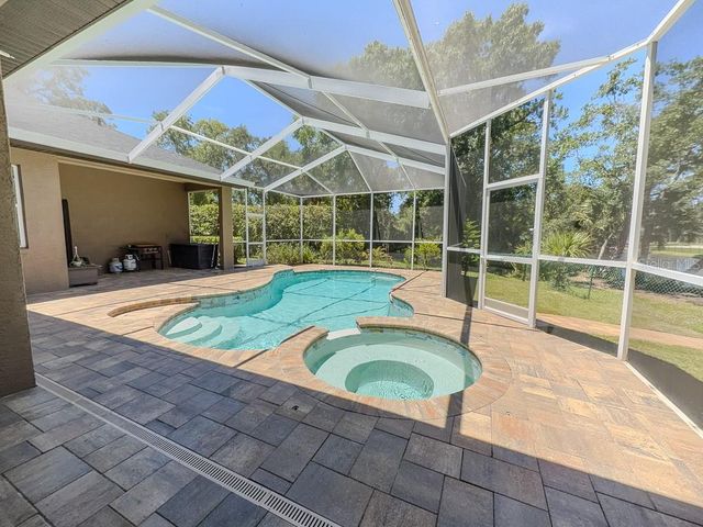 5852 CACHETTE DE RIVIERA COURT, New Port Richey, FL 34655