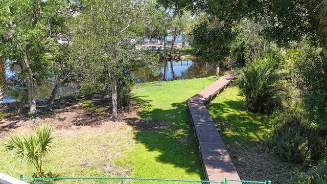 5852 CACHETTE DE RIVIERA COURT, New Port Richey, FL 34655
