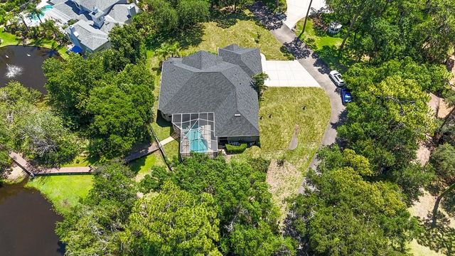 5852 CACHETTE DE RIVIERA COURT, New Port Richey, FL 34655