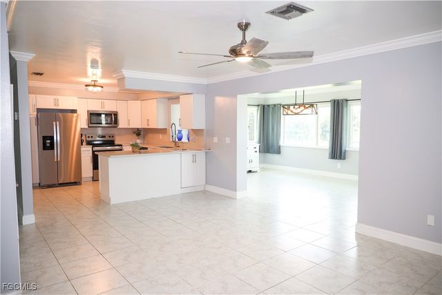 3233 Shell LN, Fort Denaud, FL 33935