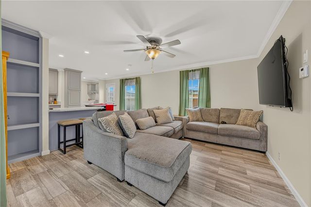 7458 Continental Circle, Upper Macungie Twp, PA 18087
