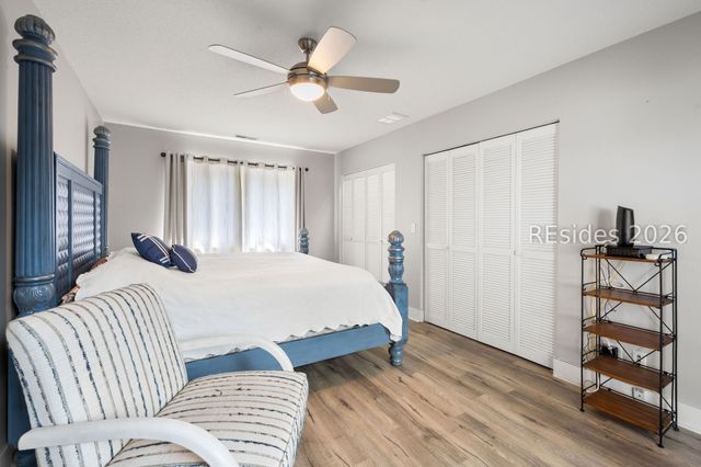 2 William Hilton Pkwy Apt 301, Hilton Head Island, SC 29926