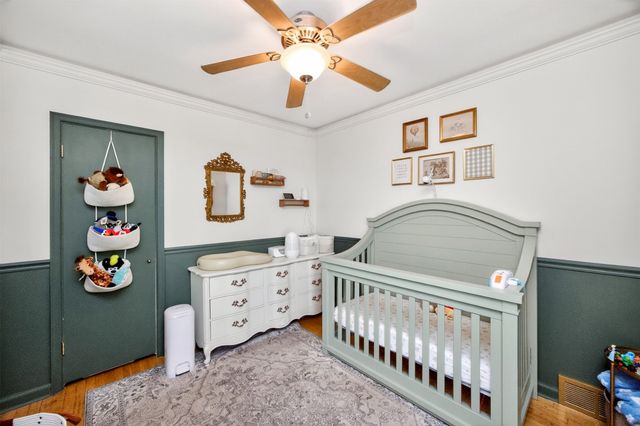 2412 33rd Street, Des Moines, IA 50310