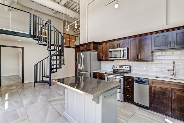 524 Central Avenue SW PH D, Albuquerque, NM 87102
