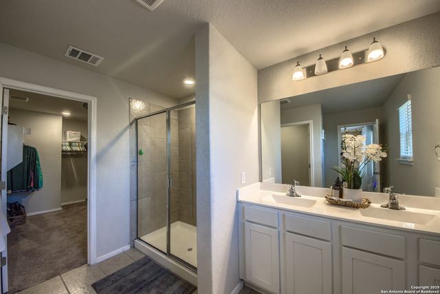 2520 HIDDENBROOKE TRACE, Seguin, TX 78155