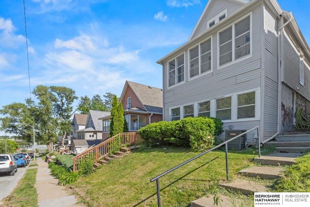 2939 Martha Street, Omaha, NE 68105