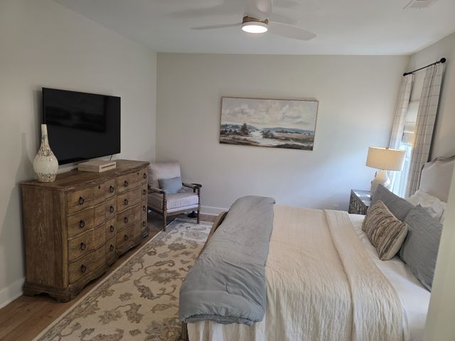 1076 Westgate Dr, Gallatin, TN 37066