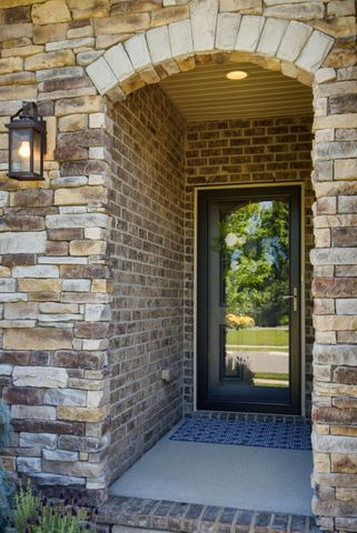 1076 Westgate Dr, Gallatin, TN 37066