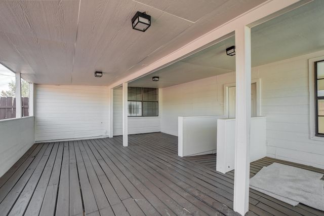 2002 58th Street, Lubbock, TX 79412
