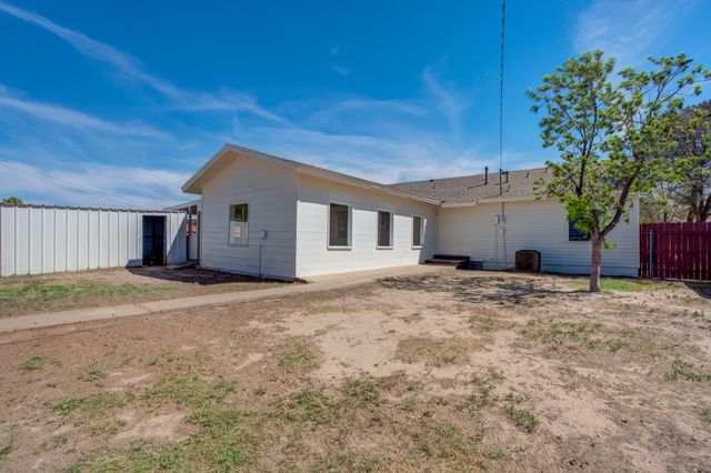 2002 58th Street, Lubbock, TX 79412