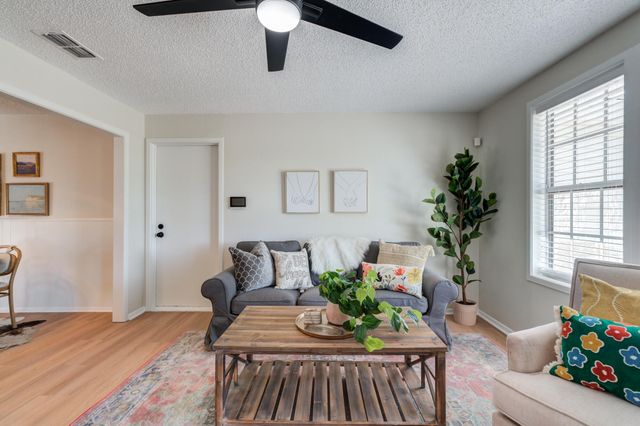 2002 58th Street, Lubbock, TX 79412