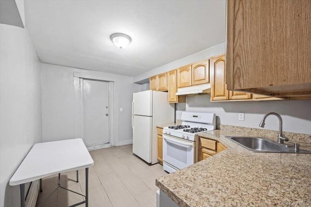 94 Elliott Avenue, Yonkers, NY 10705