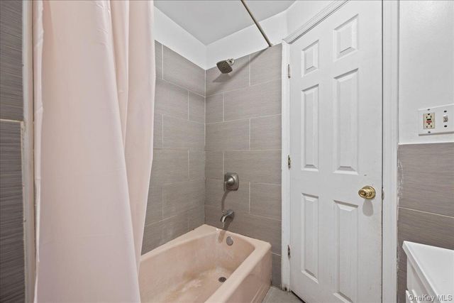 94 Elliott Avenue, Yonkers, NY 10705