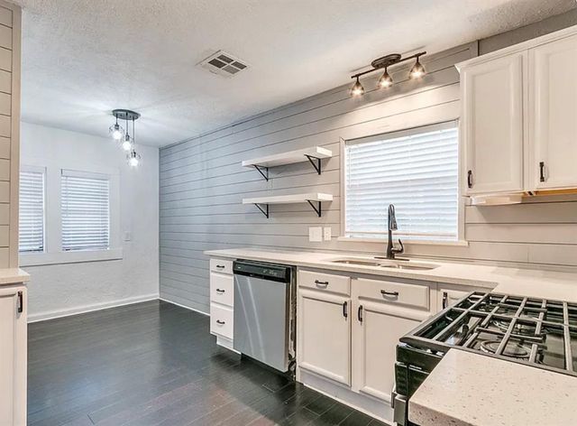 227 W Hayes Street, Norman, OK 73069