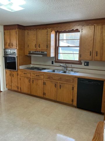 5602 B Hwy 95, Rock Spring, GA 30739