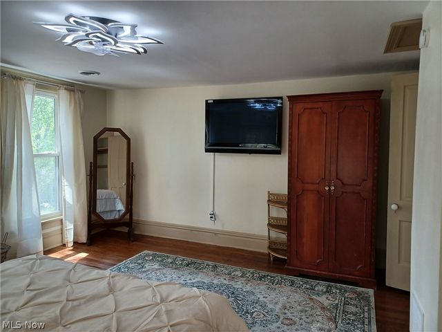 164 N Salem Warren Road, North Jackson, OH 44451