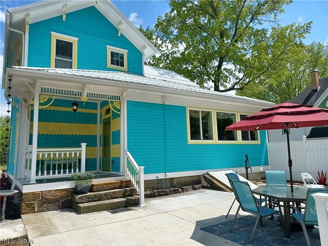164 N Salem Warren Road, North Jackson, OH 44451