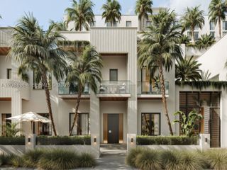 1265 SW 22nd St TH-3, Miami, FL 33145