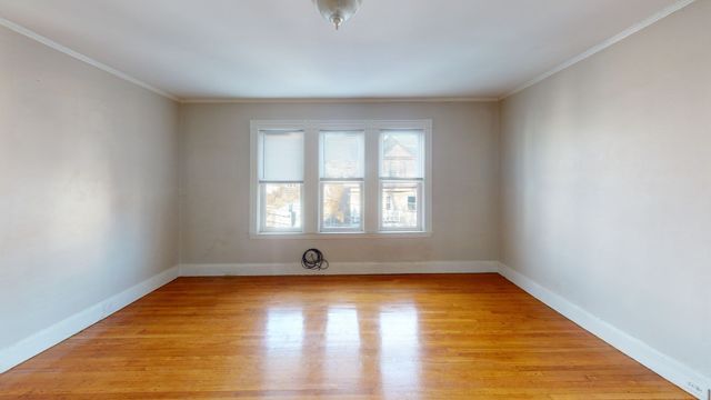 35 Hewins St 3, Boston, MA 02121