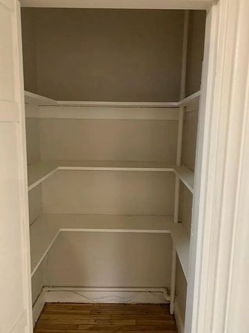 35 Hewins St 3, Boston, MA 02121